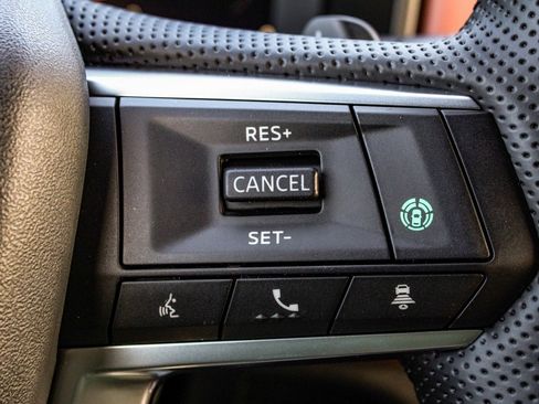 New 2026 Mitsubishi Outlander SEL image 29