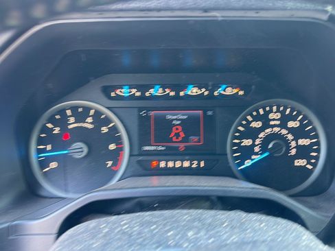 Used 2016 Ford F150 XLT w/ Equipment Group 302A Luxury AWD/4WD image 18