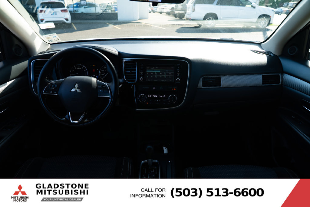 Used 2016 Mitsubishi Outlander SE FWD image 9