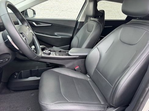 Used 2022 Kia EV6 Wind w/ Wind Technology Package image 15