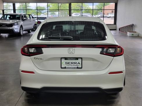 Certified 2024 Honda Civic EX-L image 6