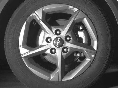 Used 2025 Kia K4 LXS image 13