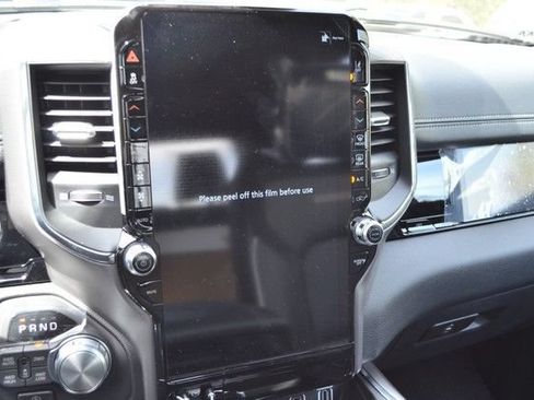 New 2026 RAM 1500 Laramie AWD/4WD image 26