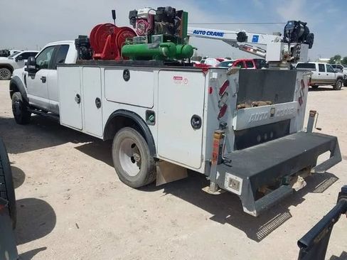 Used 2018 Ford F450 XL w/ Power Equipment Group AWD/4WD image 4