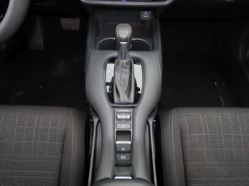 Certified 2024 Honda HR-V LX image 21