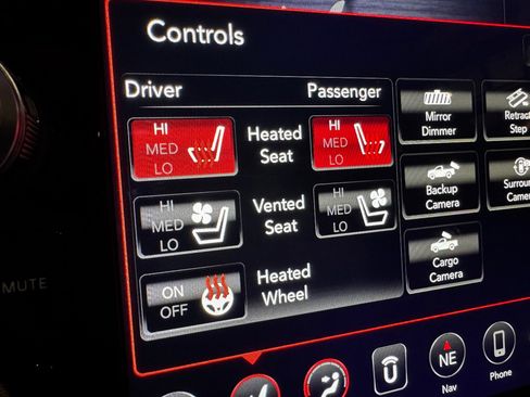 Used 2019 RAM 2500 Laramie image 33