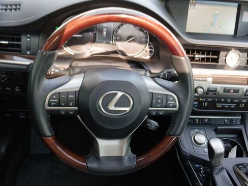 Used 2017 Lexus ES 350 image 13