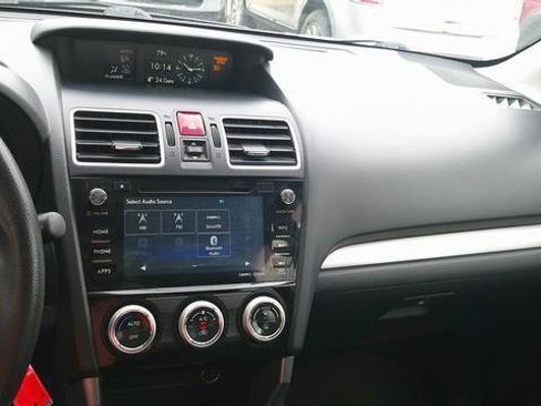 Used 2018 Subaru Forester 2.5i Premium AWD/4WD image 7