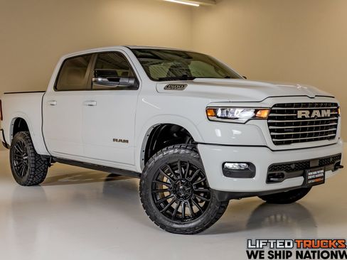 Used 2025 RAM 1500 Laramie w/ Laramie Southwest Edition AWD/4WD image 1