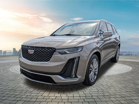 Used 2023 Cadillac XT6 Premium Luxury FWD image 9