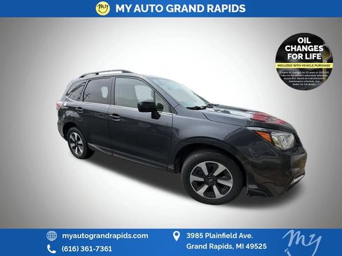 Used 2018 Subaru Forester 2.5i Limited AWD/4WD image 2