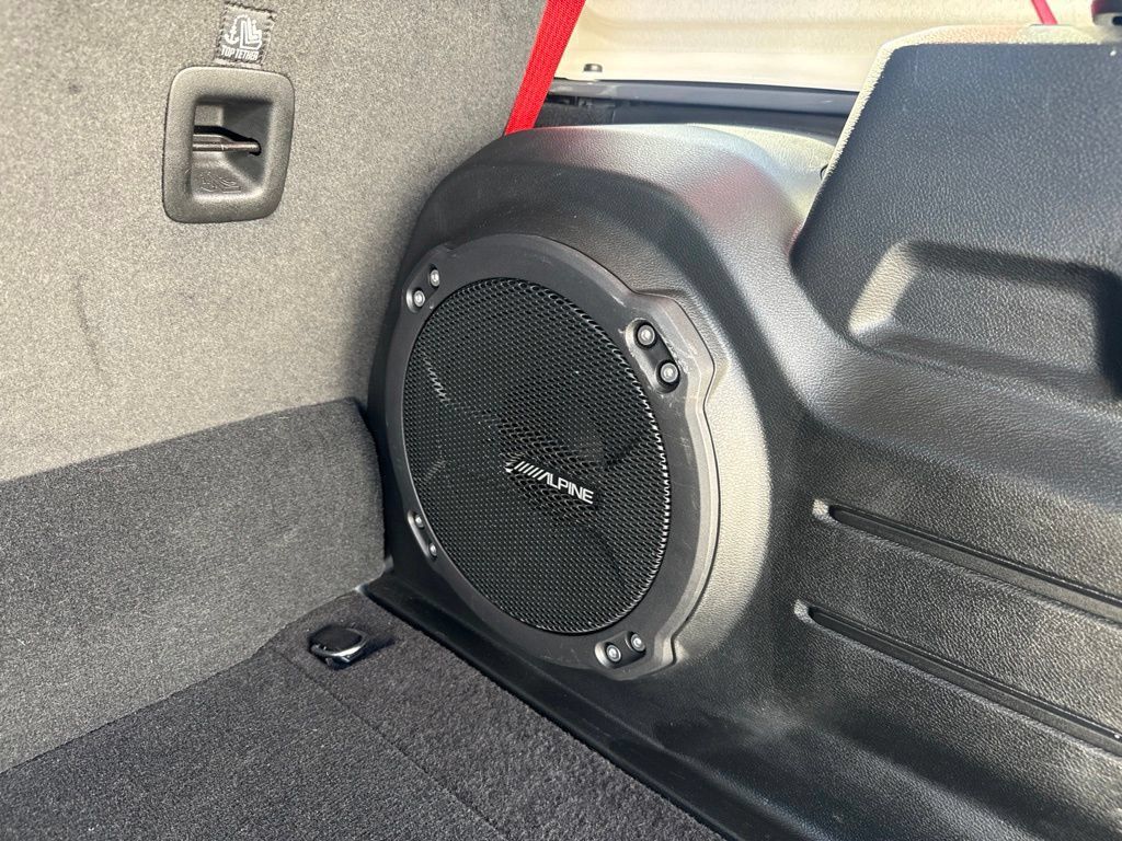 Used 2023 Jeep Wrangler Unlimited Rubicon 4xe AWD/4WD image 8