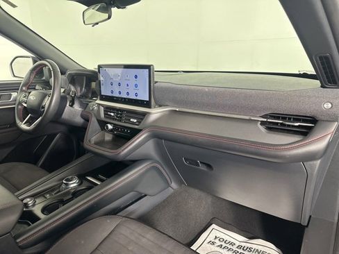 Used 2025 Ford Explorer ST-Line w/ ST-Line Street Pack image 14