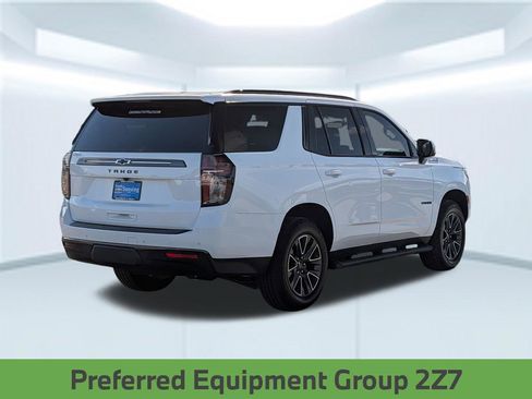 Used 2022 Chevrolet Tahoe Z71 w/ Luxury Package AWD/4WD image 6