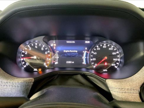 Used 2025 Jeep Compass Latitude AWD/4WD image 20