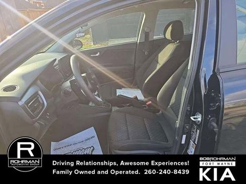 Certified 2023 Kia Rio LX image 10