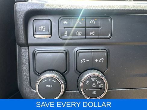 Used 2026 Chevrolet Tahoe LT w/ Comfort Package RWD image 9