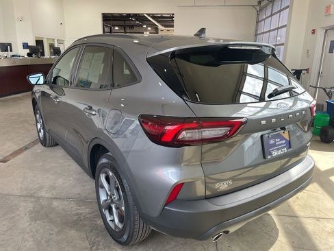 Used 2025 Ford Escape ST-Line AWD/4WD image 7