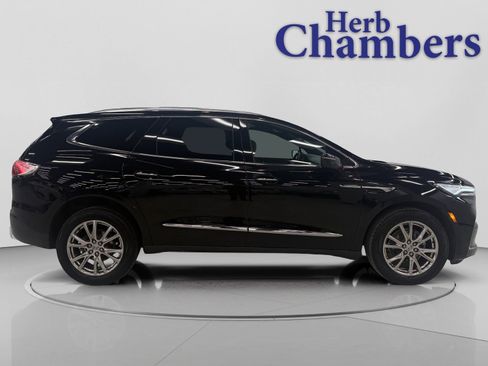 Used 2023 Buick Enclave Essence w/ Experience Buick Package image 2