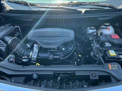 Certified 2023 Cadillac XT5 Premium Luxury w/ Technology Package AWD/4WD image 30