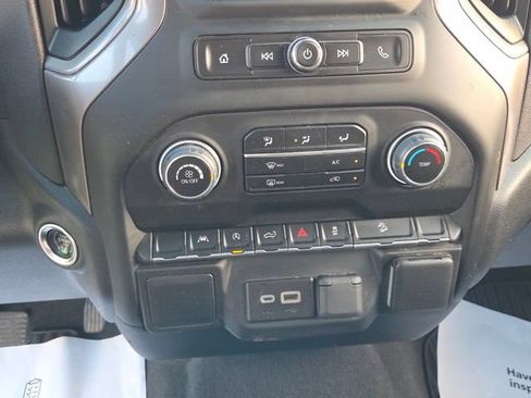 Used 2024 Chevrolet Silverado 1500 Custom Trail Boss AWD/4WD image 19