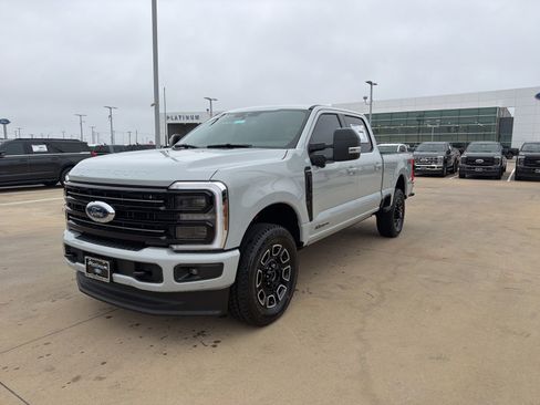 New 2026 Ford F250 Platinum w/ FX4 Off-Road Package image 1