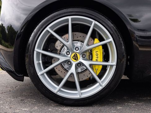 New 2025 Lotus Emira image 40