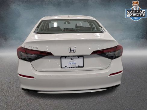 Used 2025 Honda Civic LX image 5