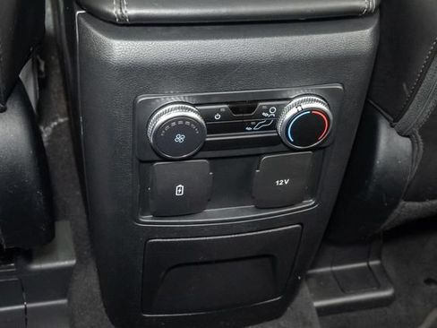 Used 2023 Ford Explorer XLT w/ Equipment Group 202A AWD/4WD image 27