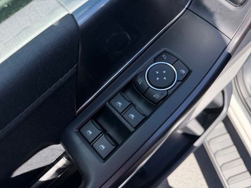 Used 2026 Ford F150 Lariat AWD/4WD image 21