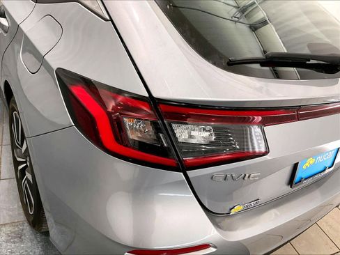 Used 2023 Honda Civic EX-L image 32