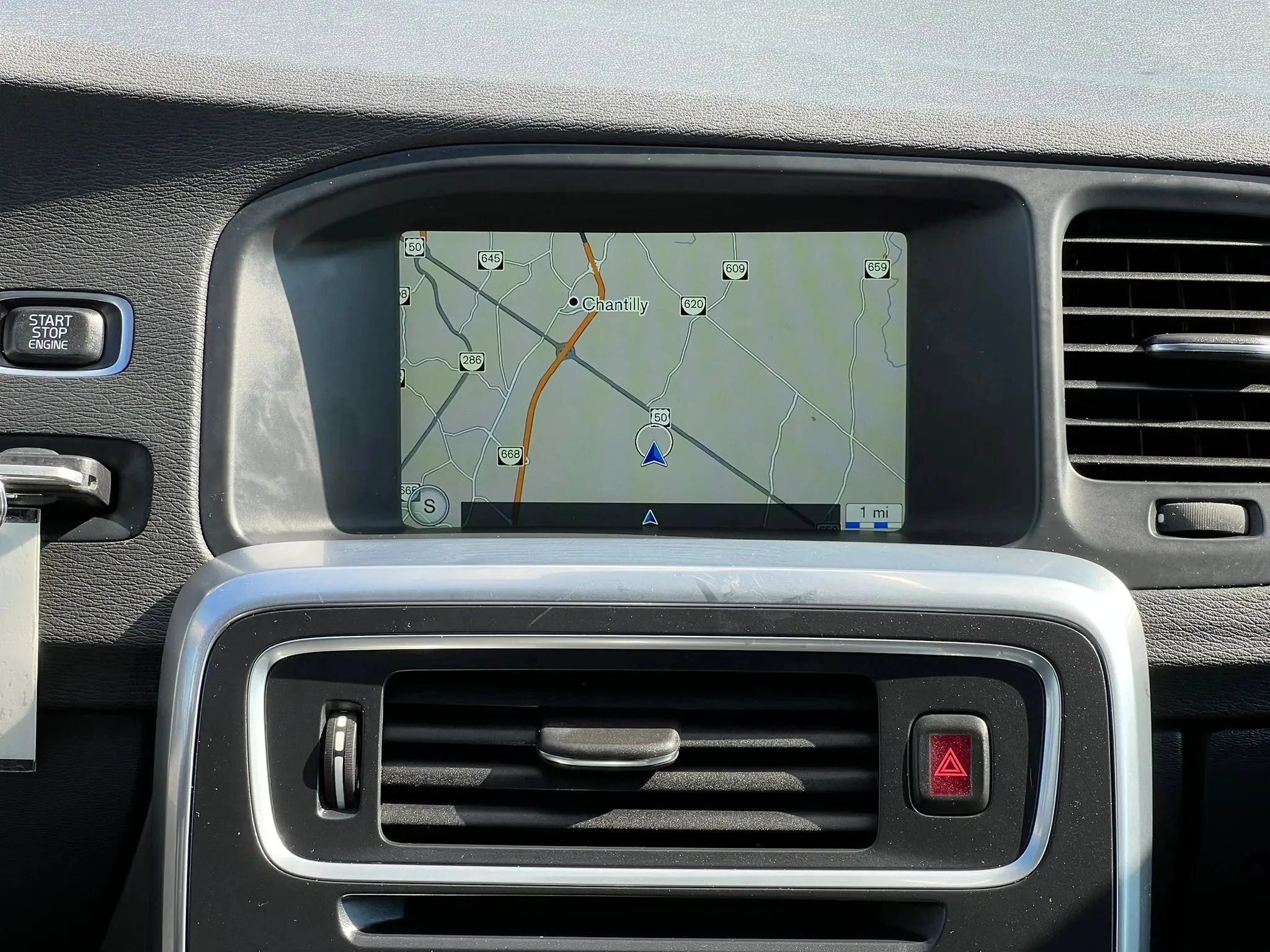 Used 2016 Volvo V60 T5 Premier w/ Convenience Package FWD image 25