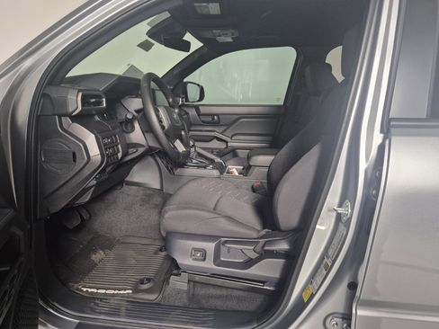 New 2026 Toyota Tacoma SR5 image 15