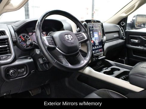 Used 2020 RAM 3500 Laramie image 22