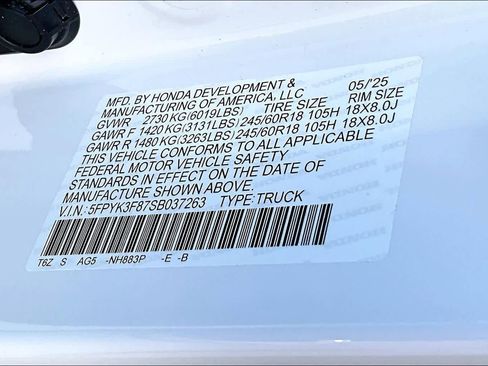 Used 2025 Honda Ridgeline Black Edition image 35