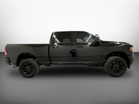 Used 2023 RAM 2500 Big Horn w/ Night Edition AWD/4WD image 8