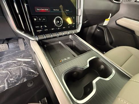 New 2026 GMC Acadia Elevation w/ Super Cruise Package image 17