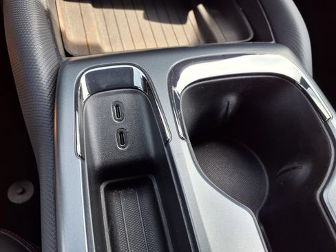 Used 2024 Chevrolet Equinox EV RS FWD image 10
