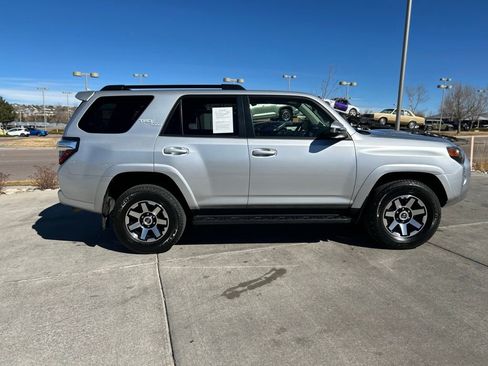 Used 2024 Toyota 4Runner TRD Off-Road Premium AWD/4WD image 9