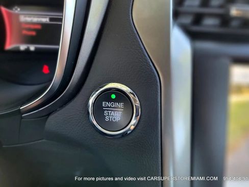 Used 2020 Ford Fusion SE image 35