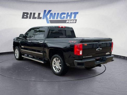 Used 2018 Chevrolet Silverado 1500 High Country image 3