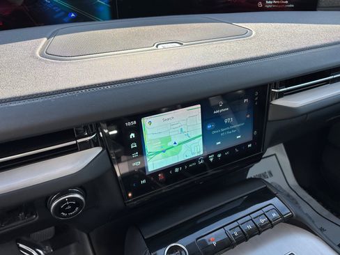 New 2025 Lincoln Navigator Reserve image 21