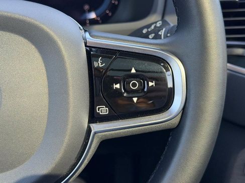 Certified 2023 Volvo XC90 B6 Ultimate w/ Protection Package Premier AWD/4WD image 21