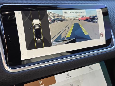 Used 2022 Land Rover Range Rover Velar S image 22