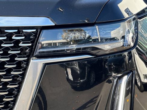Used 2023 Cadillac Escalade ESV Premium Luxury image 49
