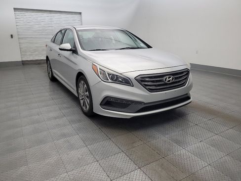 Used 2015 Hyundai Sonata Sport w/ Option Group 03 FWD image 13