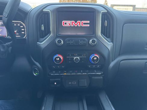 Used 2020 GMC Sierra 3500 Denali w/ Denali Ultimate Package image 21