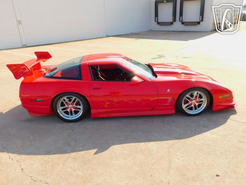 Used 1996 Chevrolet Corvette Coupe image 40