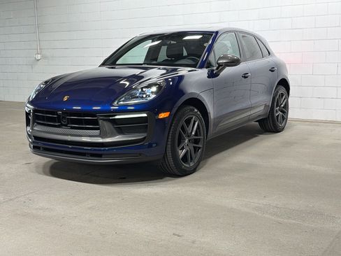 Certified 2026 Porsche Macan Turbo AWD/4WD image 1