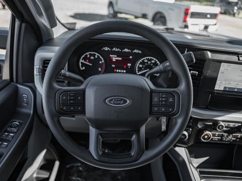 New 2026 Ford F450 XLT w/ 360-Degree Camera Package image 37